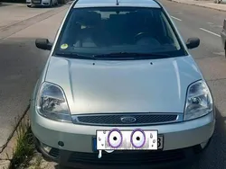 Grün Gebraucht 2003 Ford Fiesta Kleinwagen | 500 € (Guter Preis)
