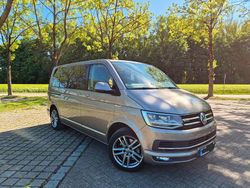 Beige Gebraucht 2015 VW T6 Highline Van | 29.200 € (Superpreis)