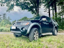 Schwarz Gebraucht 2007 Mitsubishi L200 Intense Abholung | 7.500 €
