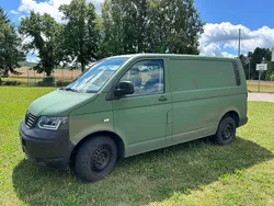 Grün Gebraucht 2008 VW T5 Van | 5.950 € (Fairer Preis)
