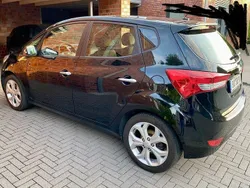Schwarz Gebraucht 2015 Hyundai ix20 Style Van / Kleinbus | 9.499 € (Guter Preis)