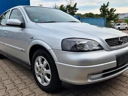 Silber Gebraucht 2003 Opel Astra Limousine | 2.799 € (Teuer)