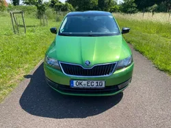 Grün Gebraucht 2014 Skoda Rapid Limousine | 7.900 € (Guter Preis)