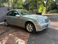 Silber Gebraucht 2001 Mercedes C180 Elegance Limousine | 2.399 € (Fairer Preis)