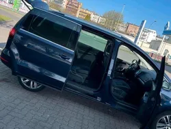 Blau Gebraucht 2016 VW Sharan Highline Van / Kleinbus | 15.999 € (Guter Preis)