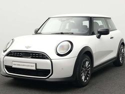 Weiß Gebraucht 2024 Mini Cooper Classic Kleinwagen | 26.017 € (Fairer Preis)