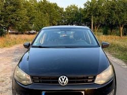 Schwarz Gebraucht 2010 VW Polo Team Limousine | 5.900 € (Fairer Preis)