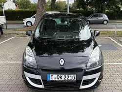 Gebraucht 2011 Renault Scénic III Bose Edition Van / Kleinbus | 3.300 € (Guter Preis)