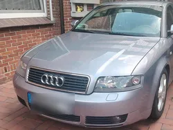Silber Gebraucht 2003 Audi A4 Limousine | 3.000 € (Fairer Preis)
