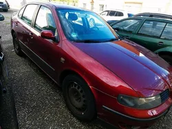 Rot Gebraucht 1999 Seat Toledo Limousine | 250 € (Superpreis)