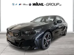 Schwarz Neu 2024 BMW i5 M Sport Limousine | 83.390 € (Fairer Preis)