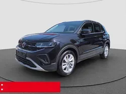 Schwarz metallic Gebraucht 2024 VW T-Cross Life SUV | 27.920 € (Etwas zu teuer)