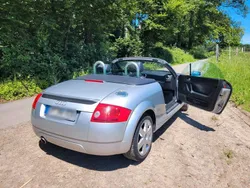 Silber Gebraucht 2002 Audi TT Roadster Cabrio | 10.800 € (Teuer)