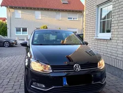 Schwarz Gebraucht 2016 VW Polo Highline Limousine | 13.000 € (Etwas zu teuer)
