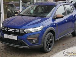 Ironblau metallic Gebraucht 2024 Dacia Sandero Extreme Kleinwagen | 19.875 € (Etwas zu teuer)