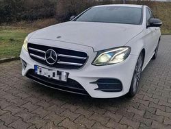 Weiß Gebraucht 2019 Mercedes E400 AMG line Limousine | 35.990 € (Fairer Preis)