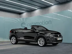 Schwarz Gebraucht 2022 VW T-Roc Cabriolet Style Cabrio | 29.390 € (Fairer Preis)