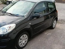 Schwarz Gebraucht 2009 Renault Twingo Kleinwagen | 2.800 € (Fairer Preis)