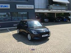 Schwarz Neu 2025 Suzuki Swift Club Limousine | 18.600 €