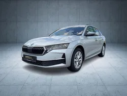 Brilliantsilber Gebraucht 2024 Skoda Octavia Selection Kombi | 25.770 € (Guter Preis)