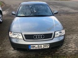 Grau Gebraucht 2001 Audi A6 Limousine | 1.000 € (Superpreis)
