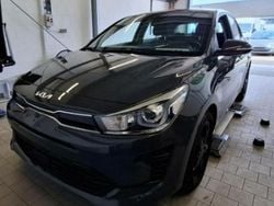 Grau Gebraucht 2023 Kia Rio Vision Kleinwagen | 15.988 € (Guter Preis)