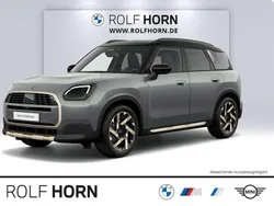 Smokey green metallic Gebraucht 2024 Mini Countryman Favoured SUV | 34.430 € (Fairer Preis)