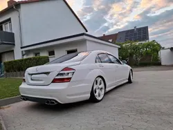 Weiß Gebraucht 2006 Mercedes S500 Limousine | 12.999 € (Teuer)