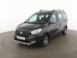 Grau Gebraucht 2020 Dacia Dokker Stepway Van | 17.430 € (Etwas zu teuer)