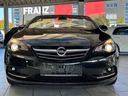 Schwarz Gebraucht 2014 Opel Cascada Edition Cabrio | 11.990 € (Etwas zu teuer)
