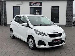 Weiß Gebraucht 2021 Peugeot 108 Active Kleinwagen | 7.290 € (Guter Preis)