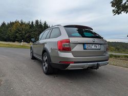 Grau Gebraucht 2014 Skoda Octavia Kombi | 8.899 € (Superpreis)