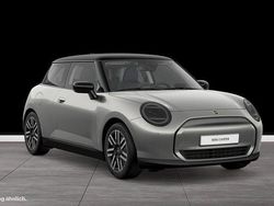 Grau Gebraucht 2024 Mini Cooper Kleinwagen | 23.490 € (Fairer Preis)