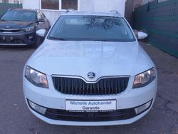 Moonweiss metallic Gebraucht 2015 Skoda Octavia Style Kombi | 6.400 € (Fairer Preis)