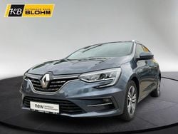 Grau Gebraucht 2022 Renault Mégane IV Intens Limousine | 19.990 € (Fairer Preis)