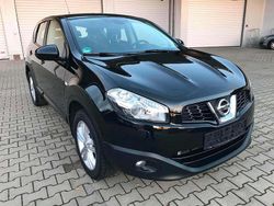 Schwarz Gebraucht 2011 Nissan Qashqai SUV | 7.800 € (Fairer Preis)