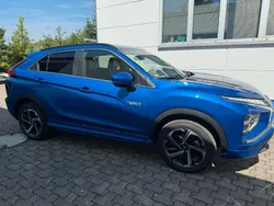 Blau Gebraucht 2022 Mitsubishi Eclipse Cross Select SUV | 22.900 € (Etwas zu teuer)