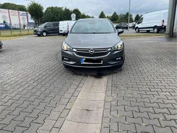 Grau Gebraucht 2019 Opel Astra Business Kombi | 9.300 € (Fairer Preis)