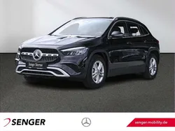 Unilack nachtschwarz Gebraucht 2024 Mercedes GLA200 SUV | 36.490 € (Superpreis)