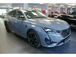 Grau Gebraucht 2024 Peugeot e-308 GT Kleinwagen | 28.980 € (Superpreis)