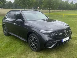 Grau Gebraucht 2025 Mercedes GLC220 AMG SUV | 67.000 € (Guter Preis)