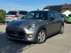 Grau Gebraucht 2018 Mini Cooper Kleinwagen | 15.999 € (Guter Preis)
