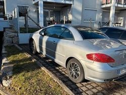 Schwarz Gebraucht 2005 Peugeot 307 CC Tendance Cabrio | 2.200 € (Fairer Preis)