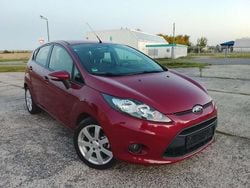 Rot Gebraucht 2012 Ford Fiesta Champions Edition Kleinwagen | 4.444 € (Fairer Preis)