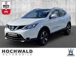 Weiß Gebraucht 2017 Nissan Qashqai N-Vision SUV | 14.490 € (Fairer Preis)