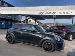 Schwarz Gebraucht 2022 Mini ONE Classic Kleinwagen | 17.790 € (Guter Preis)