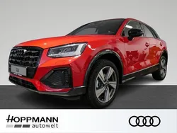 Rot Neu 2025 Audi Q2 Advanced Plus SUV | 39.999 € (Etwas zu teuer)