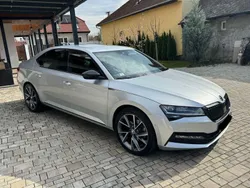 Brilliantsilber metallic Gebraucht 2021 Skoda Superb SportLine Limousine | 33.499 € (Fairer Preis)