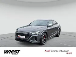 Daytonagrau perleffekt Gebraucht 2024 Audi SQ8 Sportback e-tron Ambiente SUV | 73.890 € (Superpreis)