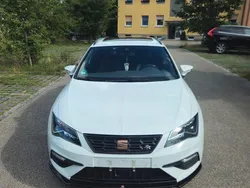 Weiß Gebraucht 2017 Seat Leon ST FR Kombi | 14.999 € (Fairer Preis)